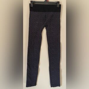 Legacy Animal Print Leggings M NWOT